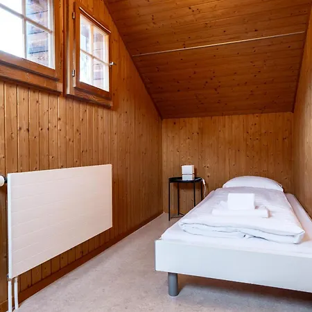 Chalet Seehus Iseltwald Exterior photo